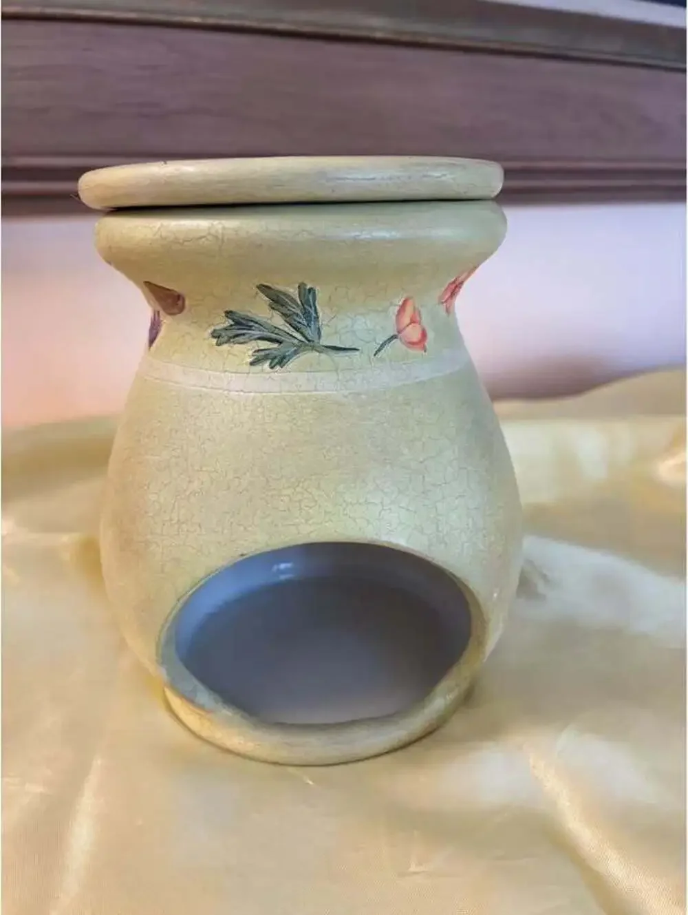 Vintage Lang Floral Iris Ceramic Tart/Wax Warmer – Collector’s Pie